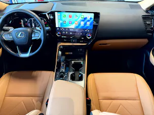 Lexus NX 450h+ E-FOUR Comfort