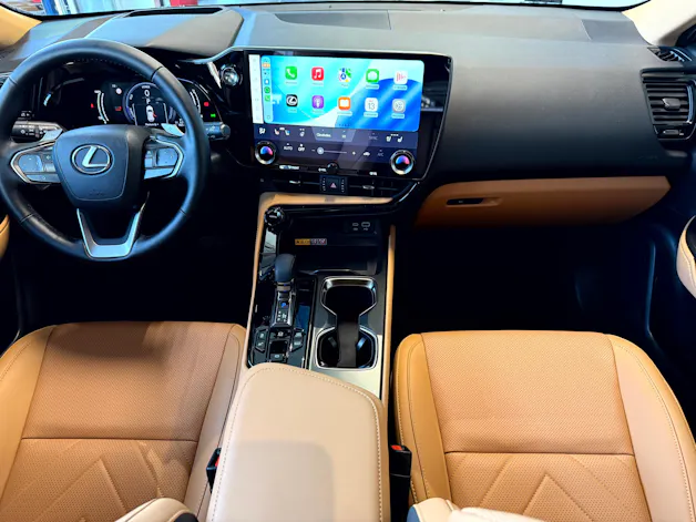Lexus NX 450h+ E-FOUR Comfort