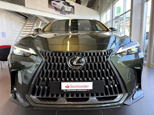 Lexus NX 450h+ E-FOUR Comfort