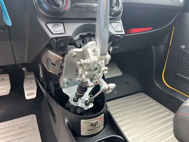 Fiat 695 Abarth 1.4 T-Jet 190 Biposto Record