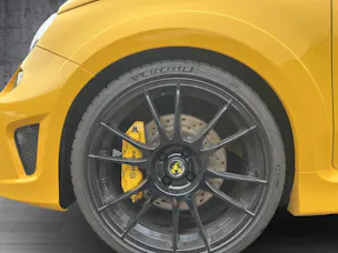 Fiat 695 Abarth 1.4 T-Jet 190 Biposto Record