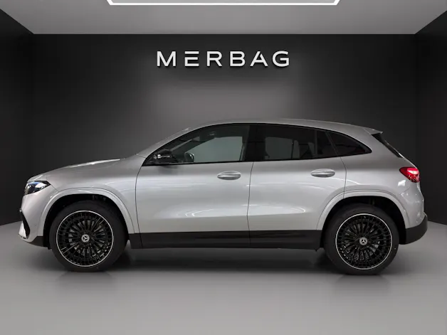 Mercedes-Benz EQA 350 66,5 kWh 4Matic Swiss Star