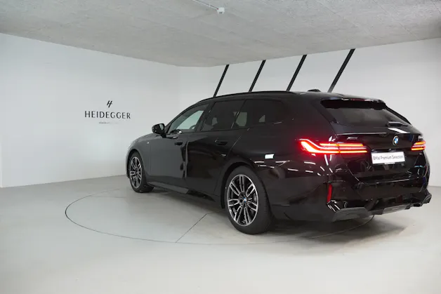 BMW 520d xDrive 48V Touring M Sport Steptronic
