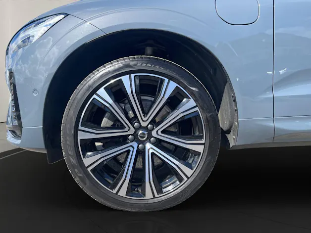 Volvo XC60 2.0 T8 TE R-Design eAWD