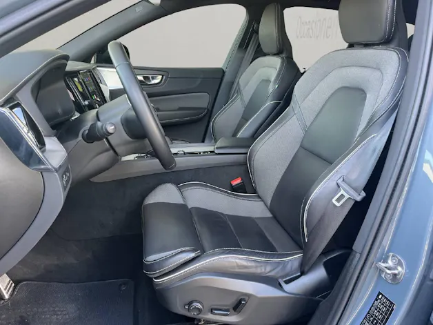 Volvo XC60 2.0 T8 TE R-Design eAWD