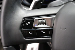 image du véhicule DS AUTOMOBILES 7 Crossback 1.6 E-Tense Louvre 4x4