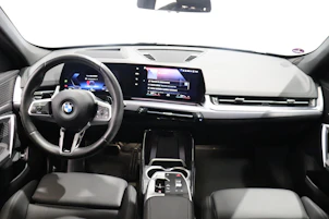 image du véhicule BMW X1 18i sDrive