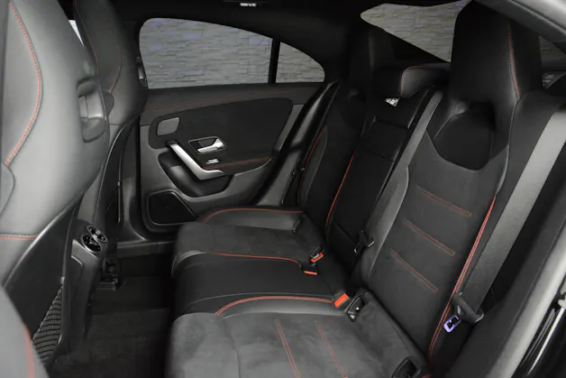 Mercedes-Benz CLA 250 Swiss Star AMG Line 4matic