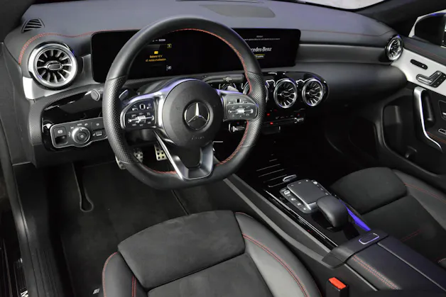 Mercedes-Benz CLA 250 Swiss Star AMG Line 4matic