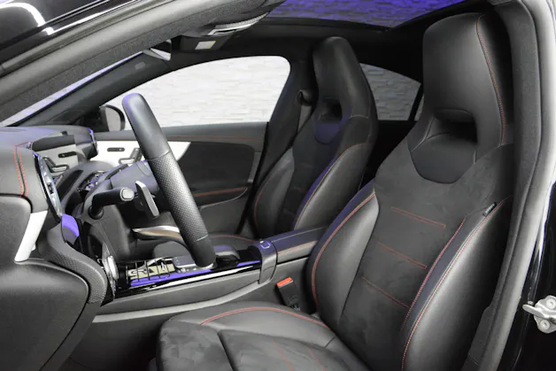 Mercedes-Benz CLA 250 Swiss Star AMG Line 4matic