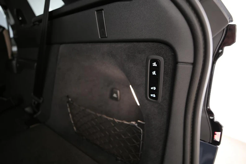 immagine del veicolo VOLVO EX 90