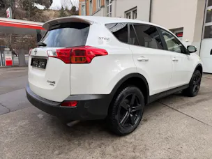 Toyota RAV4 2.0i VMa Style MdS
