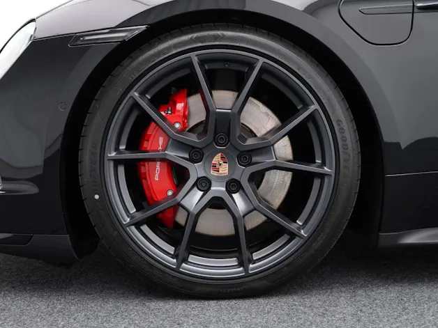 Porsche Taycan GTS Sport Turismo