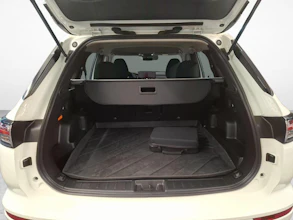 https://vehicle.imgix.net/4317015/50c0bd7f-260a-4dbb-80b9-dfb22ad18782.jpg