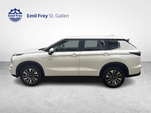 Fahrzeugbild MITSUBISHI Outlander 2.4 PHEV Inform 4x4