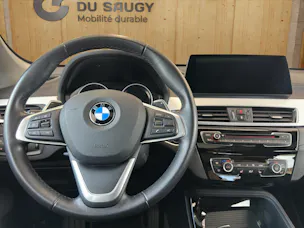 BMW X1 20i xDrive SAG