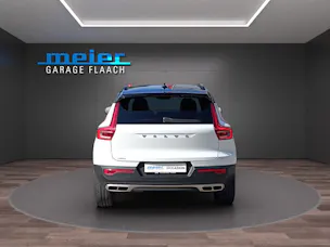 VOLVO XC40 2.0 T5 R-Design AWD