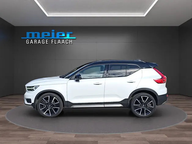 Volvo XC40 2.0 T5 R-Design AWD