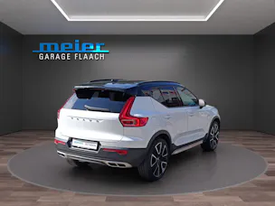 Volvo XC40 2.0 T5 R-Design AWD