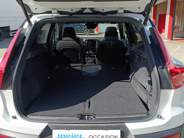 Volvo XC40 2.0 T5 R-Design AWD