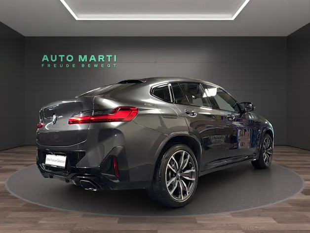 BMW X4 M40i