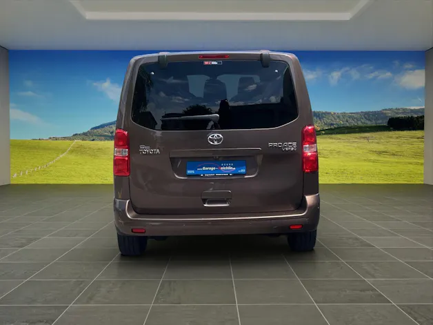 Toyota PROACE Verso L1 2.0 D Trend