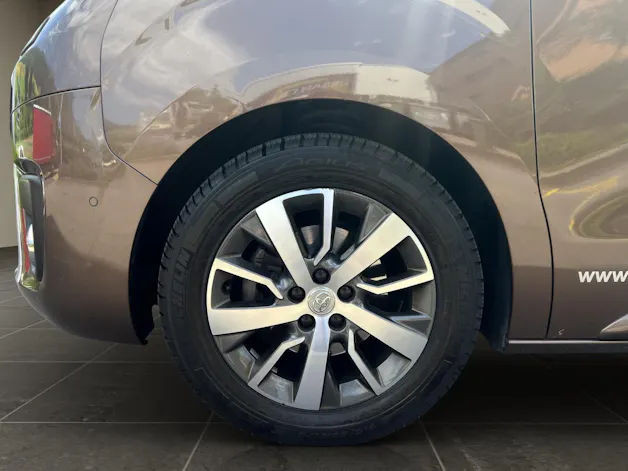 Toyota PROACE Verso L1 2.0 D Trend