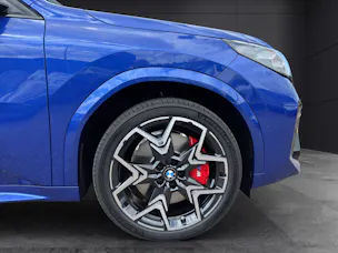 BMW iX2 xDrive30