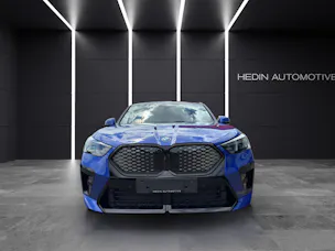 BMW iX2 xDrive30