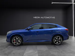 BMW iX2 xDrive30