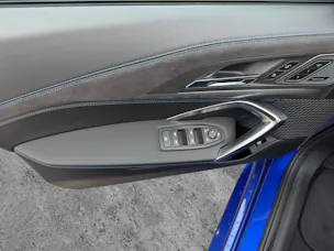 BMW iX2 xDrive30