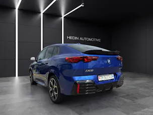 BMW iX2 xDrive30