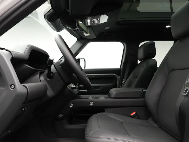 Land Rover Defender 110 3.0 D I6 350 X-Dynamic HSE