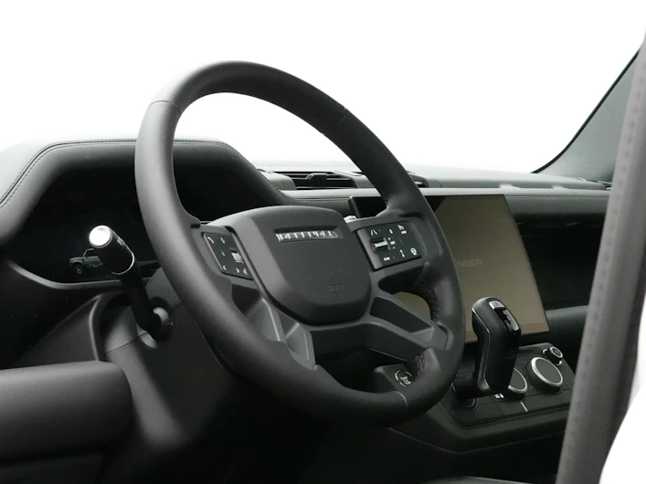 image du véhicule LAND ROVER DEFENDER