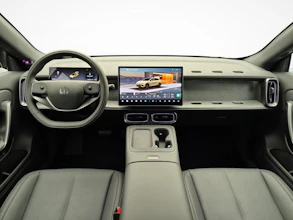 https://vehicle.imgix.net/4317101/0553e6d2-095d-44ee-8456-60fc400da921.jpg