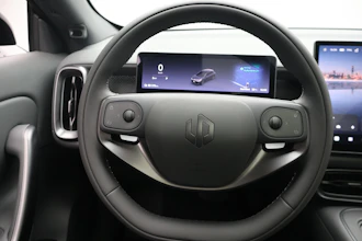 https://vehicle.imgix.net/4317104/4d77c0e6-4955-471c-9f21-97af63d92923.JPG