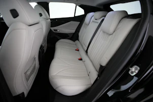 image du véhicule DS AUTOMOBILES 4 1.6 E-Tense Rivoli