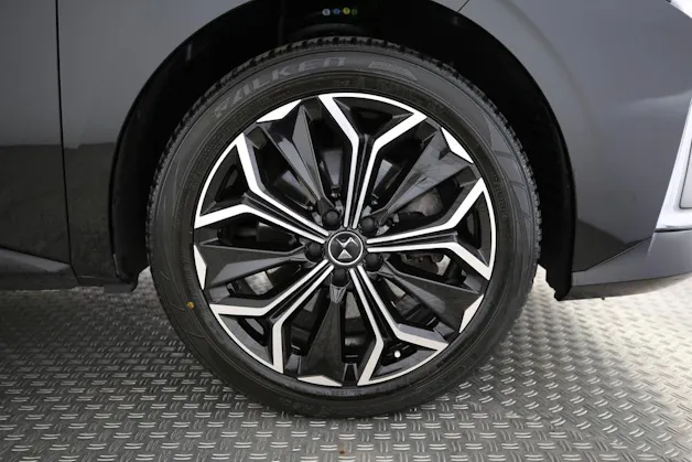 DS Automobiles 4 1.6 E-Tense Rivoli