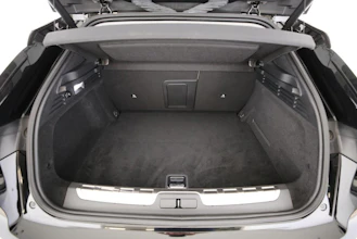 https://vehicle.imgix.net/4317117/fd59db4e-ab0e-40b0-bdde-a9cad733b3d4.jpg