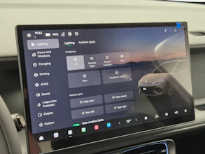 https://vehicle.imgix.net/4317137/49309681-7e71-45fb-a748-e9b1f13c4819.jpg