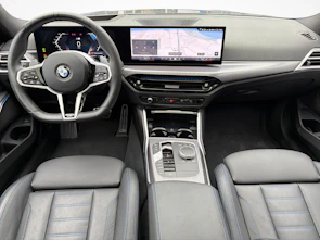 Fahrzeugbild BMW 320d xDrive SAG Touring