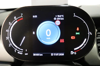 https://vehicle.imgix.net/4317163/aeae3bed-1554-447c-a40f-b79c46042f1e.JPG