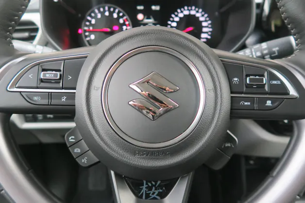 Suzuki Swift 1.2 Sakura Hybrid