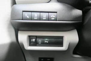 Suzuki Swift 1.2 Sakura Hybrid