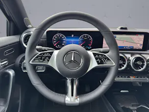Mercedes-Benz A 250 Progressive 4m