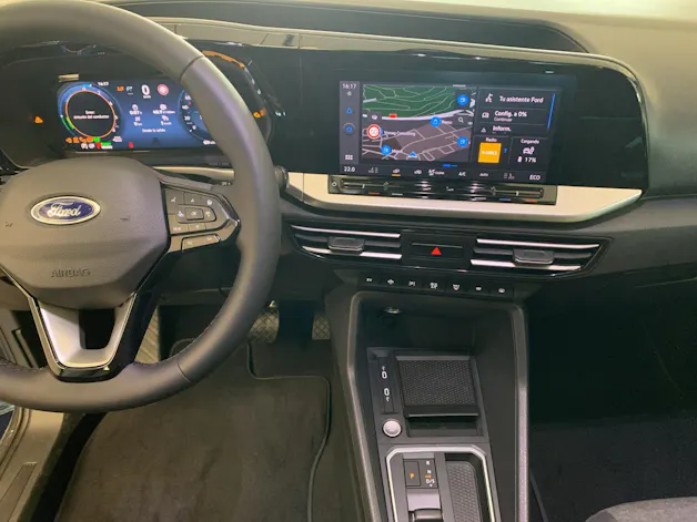 Ford Tourneo Connect 1.5 EcoBoost 150 Active PHEV