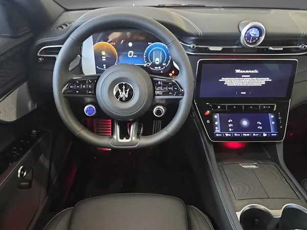 Maserati Grecale 2.0 Hybrid Modena