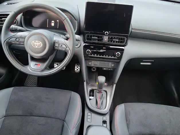 Toyota Yaris Cross 1.5 VVT-i HSD GR Sport FWD