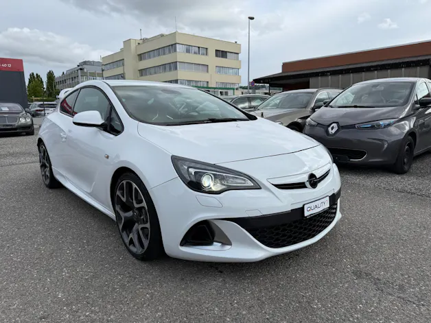 Opel Astra GTC 2.0i Turbo OPC S/S