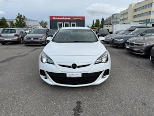 Opel Astra GTC 2.0i Turbo OPC S/S